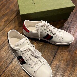 Gucci Ace Bee Embroidered White Leather Sneakers